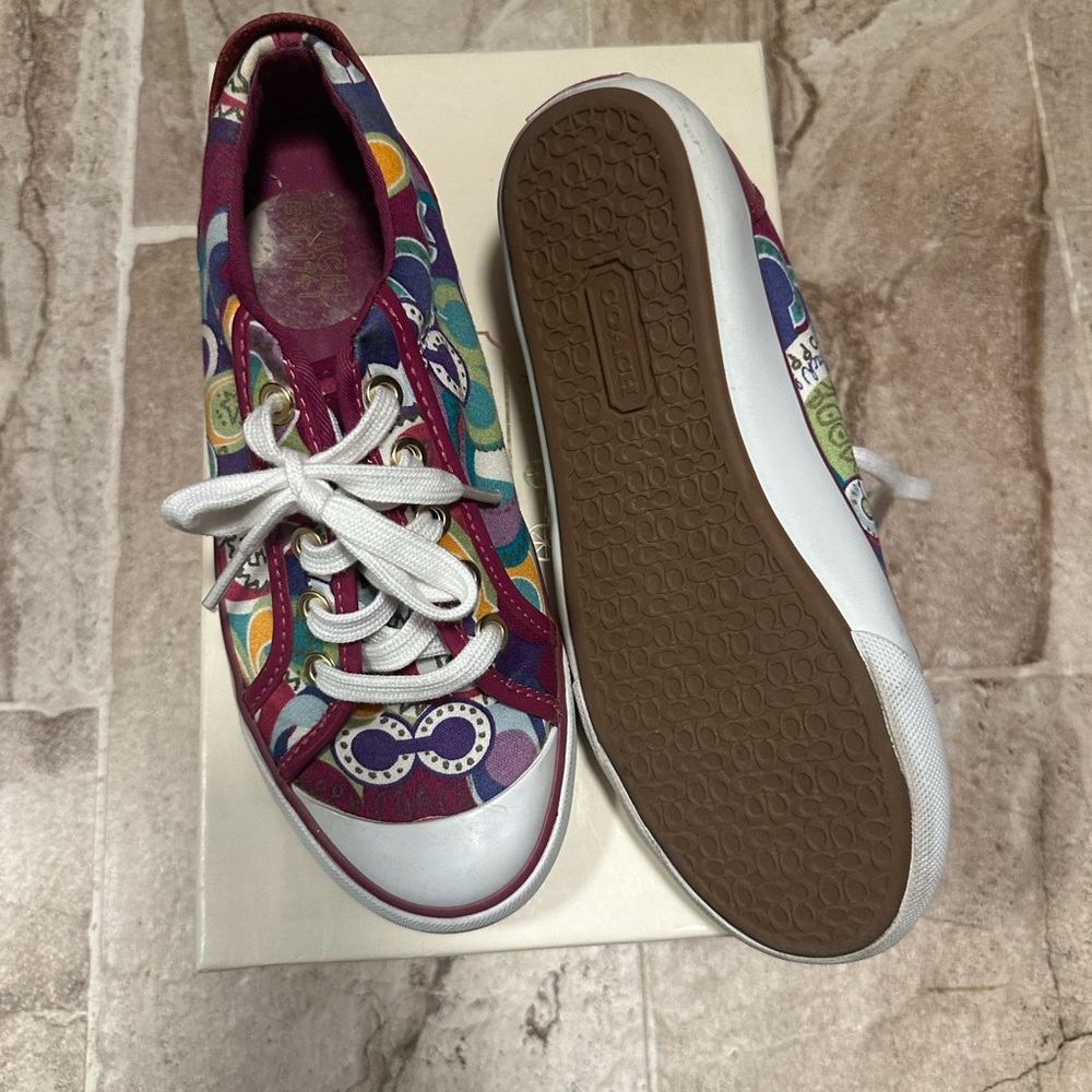 Ladies Coach shoes size 5 - Picture 4 of 4